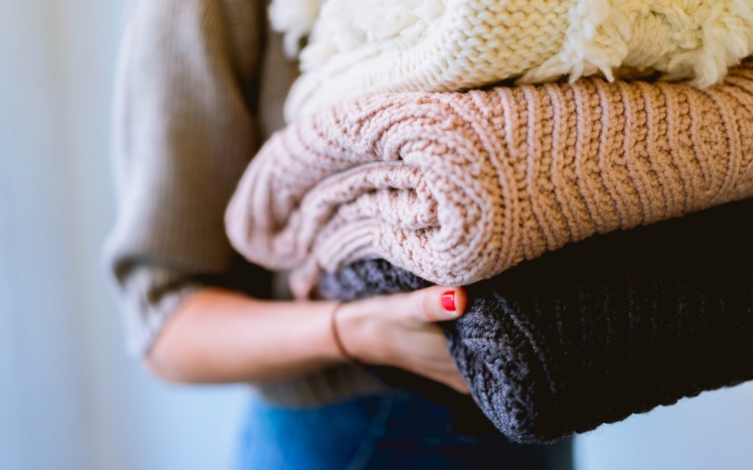 Hav dejlig varmt tøj til den kølige tid klar i din garderobe